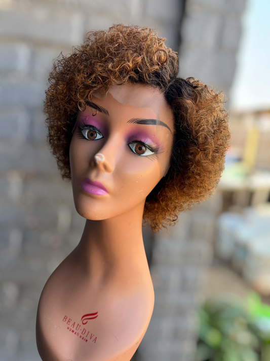 Kinky Curls Side Part